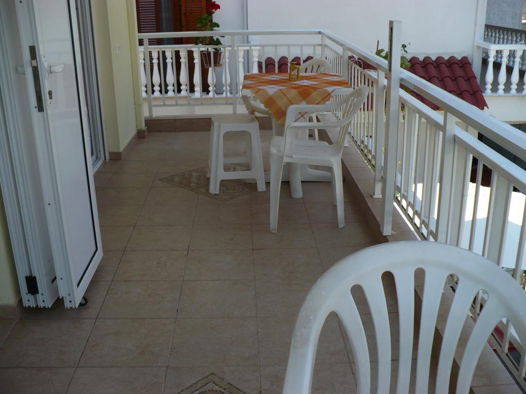 Four Seasons 1 Appartement Paralía Kamer foto